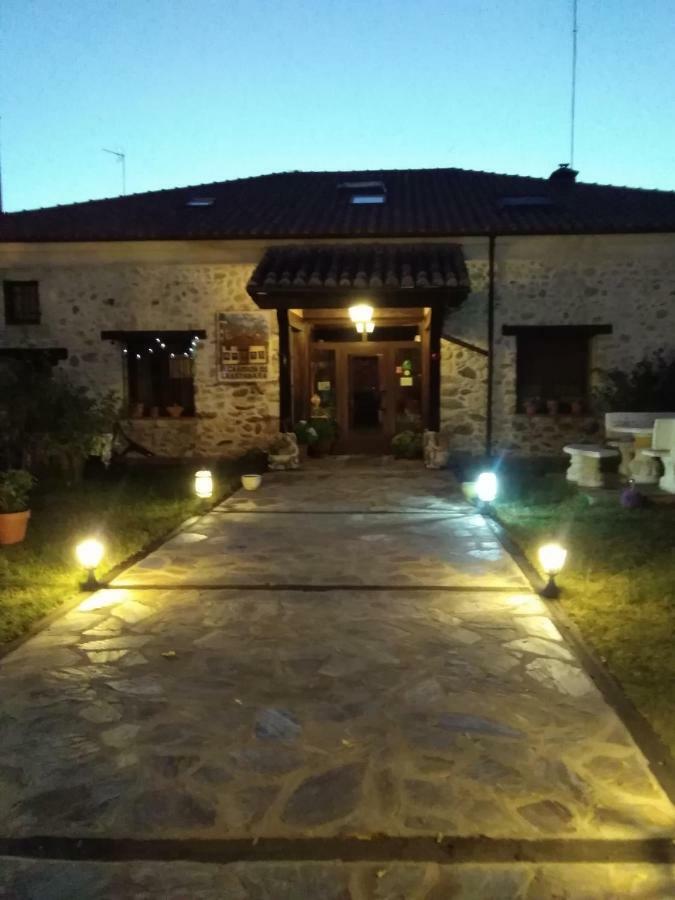 Caseron Trastamara Rascafría Екстериор снимка